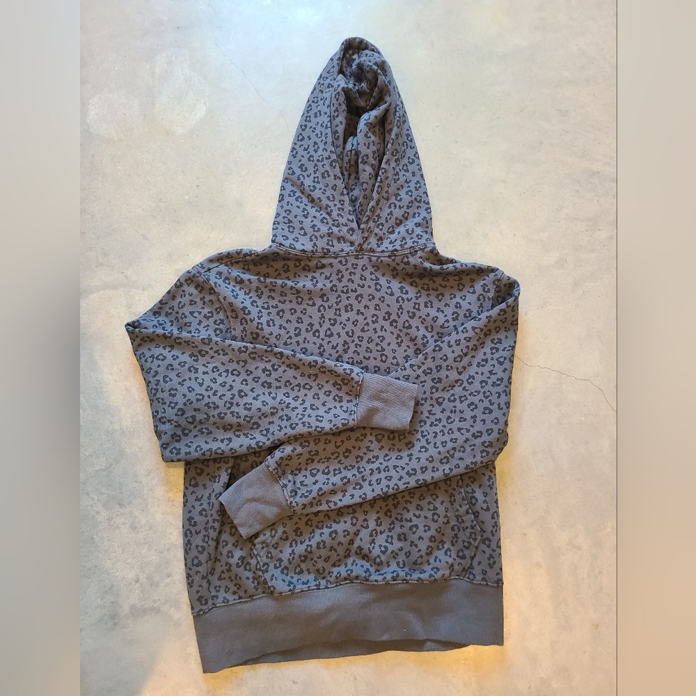 Womens leopard print sweatshirt